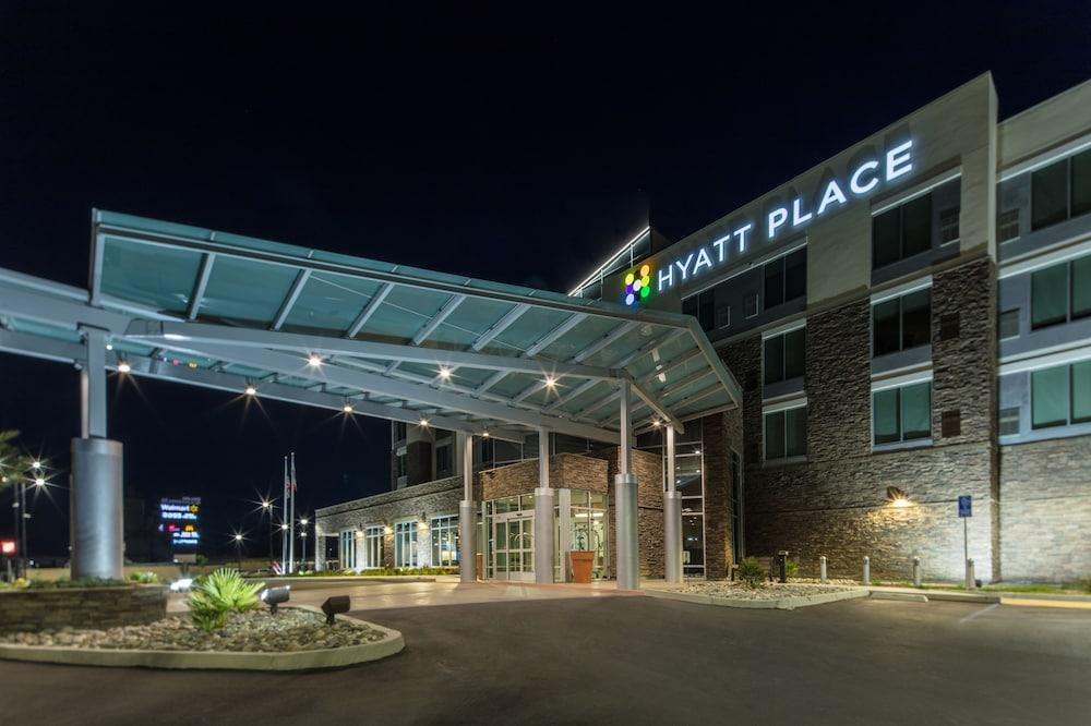 Hyatt Place Delano Exterior foto